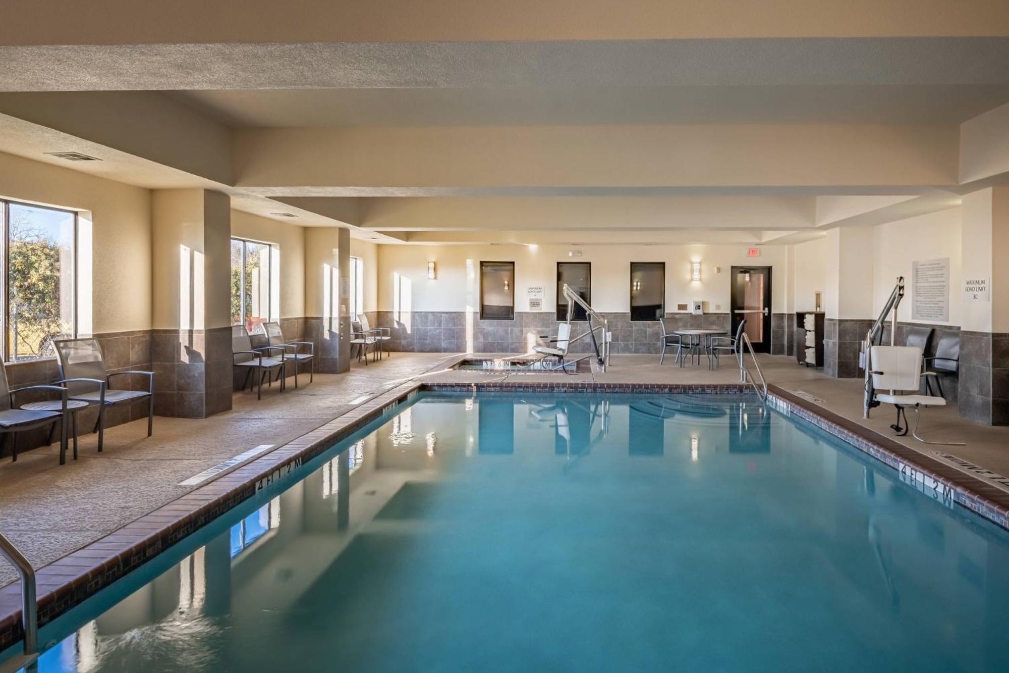 Fairfield Inn & Suites Fort Worth Northeast Херст Экстерьер фото